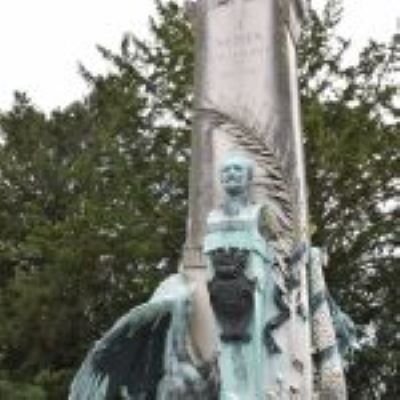 Buste d'Etienne Nétien, maire de Rouen (1870-1876)
