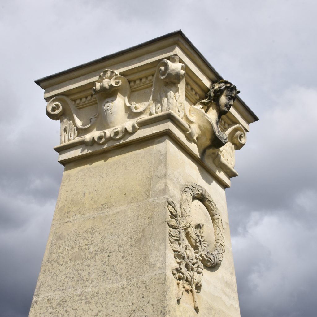 La guerre de 1870. Monument de la guerre de 1870 au cimetière de Petit-Quevilly