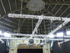 * Cirques Elbeuf - Acrobates