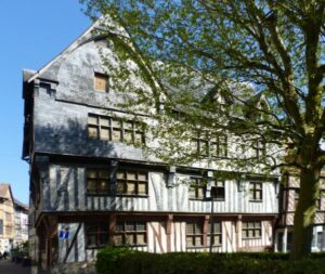 La Maison des 4 Fils Aymon, rue Eaux du Robec