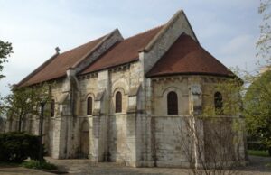 une chapelle romane